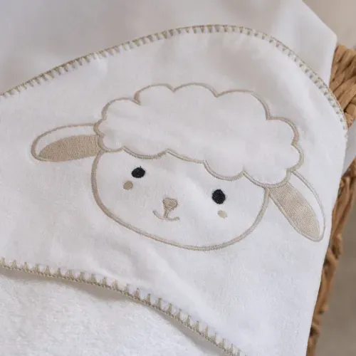 Bata de Bebé Con Capucha Ovejita