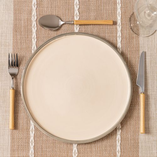 Set de 16 Cubiertos de Metal y Madera