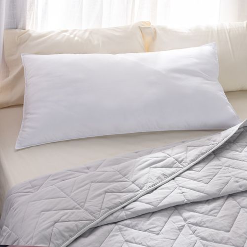 Almohada King Compacta Efecto Duvet