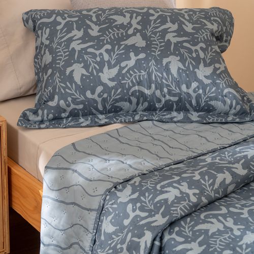 Cubrecama Twin Size Reversible Vuelo de Hojas