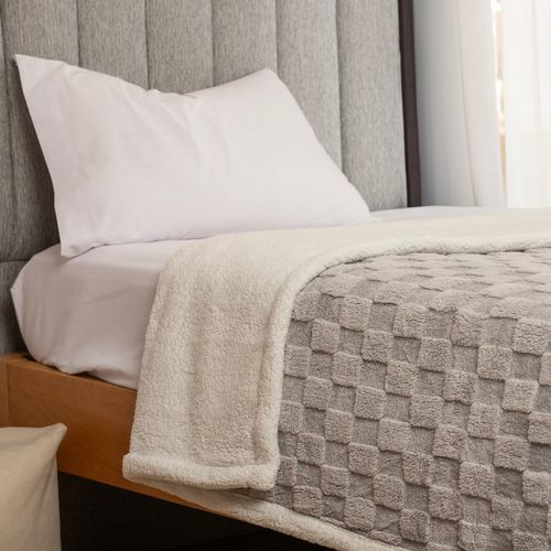 Frazada Twin Flannel Jacquard con Corderito