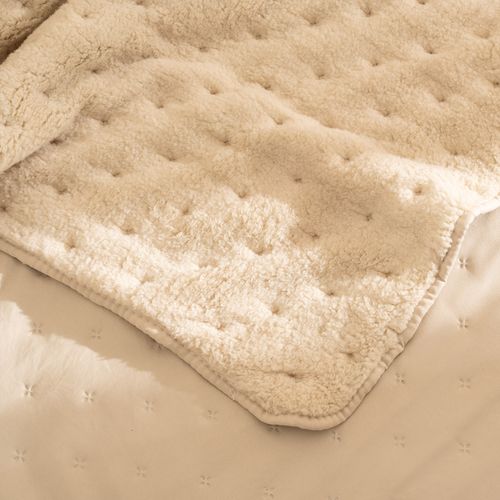 Cubrecama Twin con Corderito Liso Heatpress